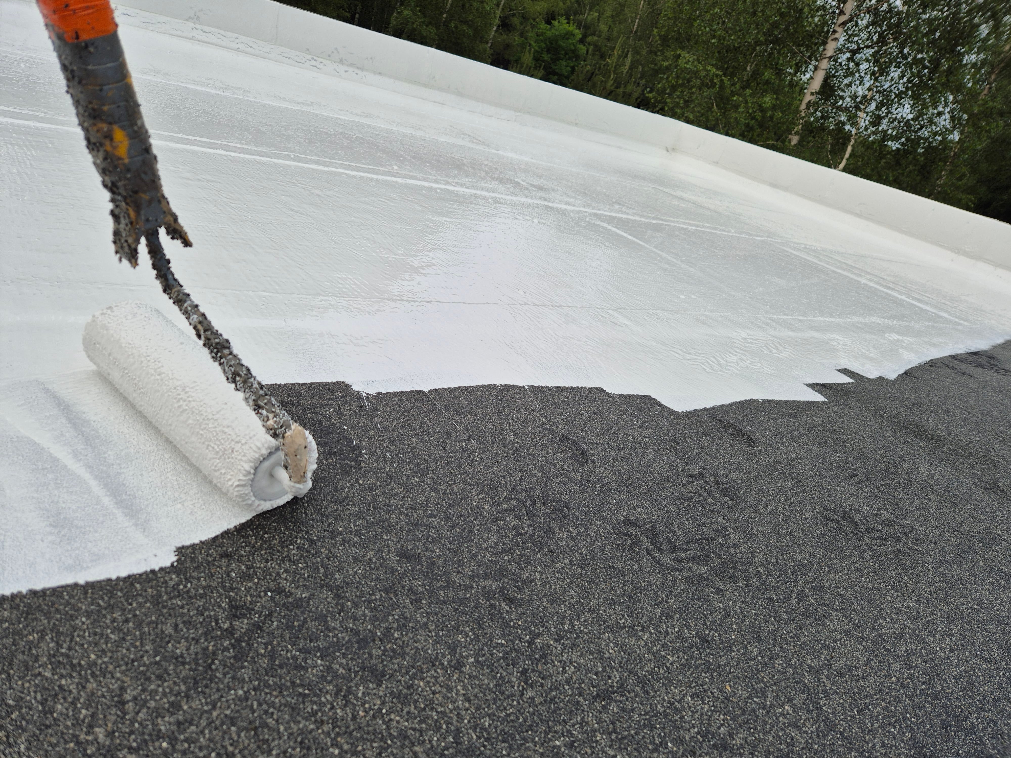 ROOF-COAT Silicone roof waterproofing